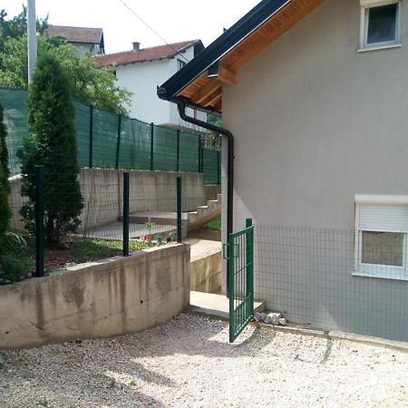 Apartman All Seasons Hotonj الغرفة الصورة