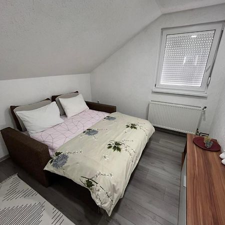 Apartman All Seasons Hotonj المظهر الخارجي الصورة